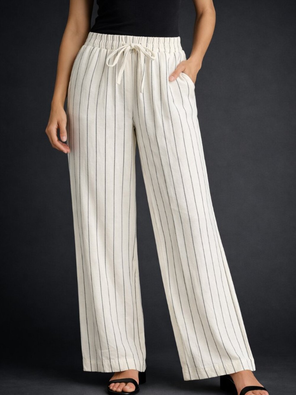 Brand New White Pinstripe Women Pants Full Length Wide Leg Pockets Size XS